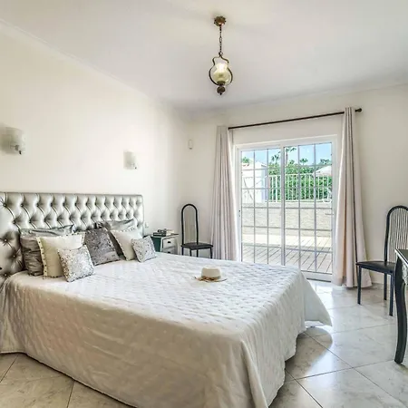 Judite * Албуфейра