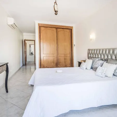 Judite Vila Albufeira